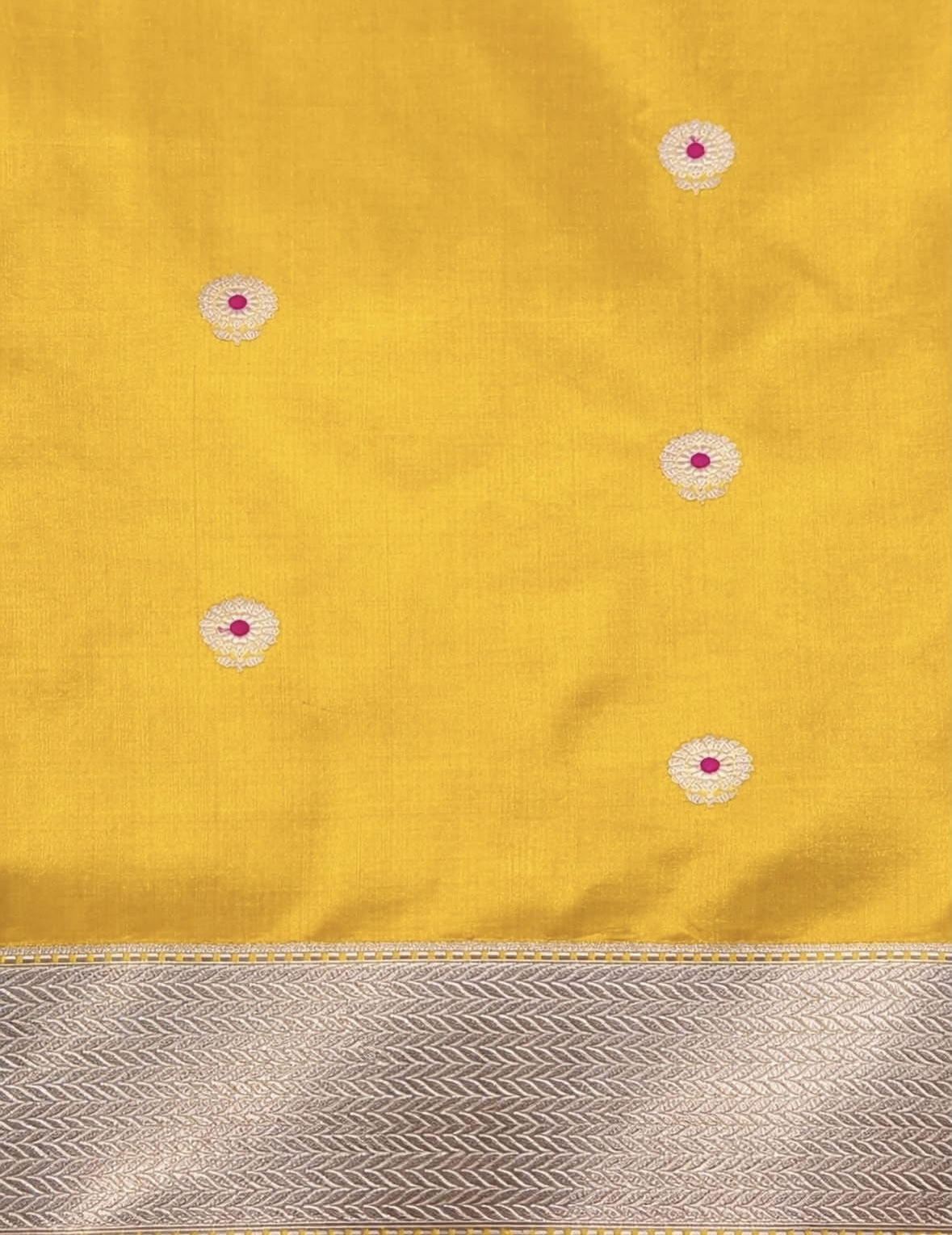 Saaj saree collection detail