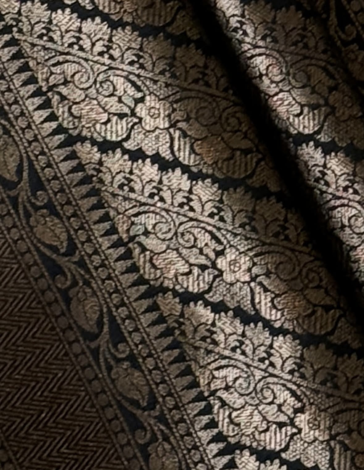Saaj saree collection detail